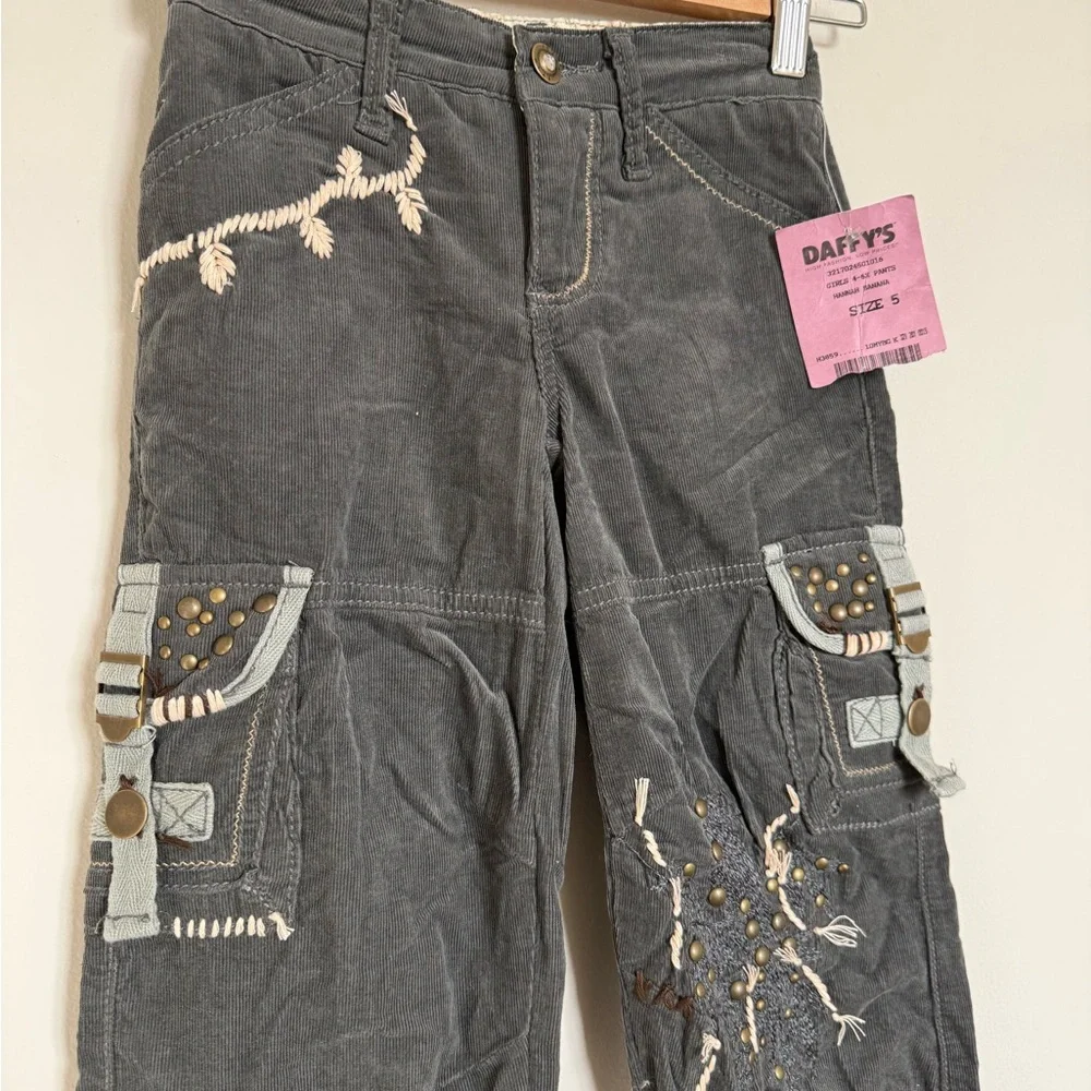 Girls Size 5 Corduroy Cargo Capri Pants Y2K Studded Embroidered
